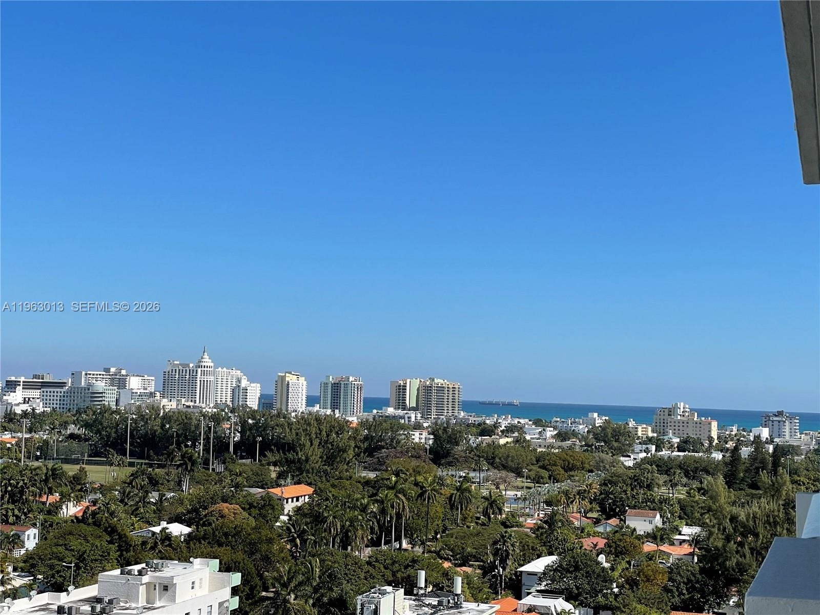 MIRADOR 1200 CONDO - Residential