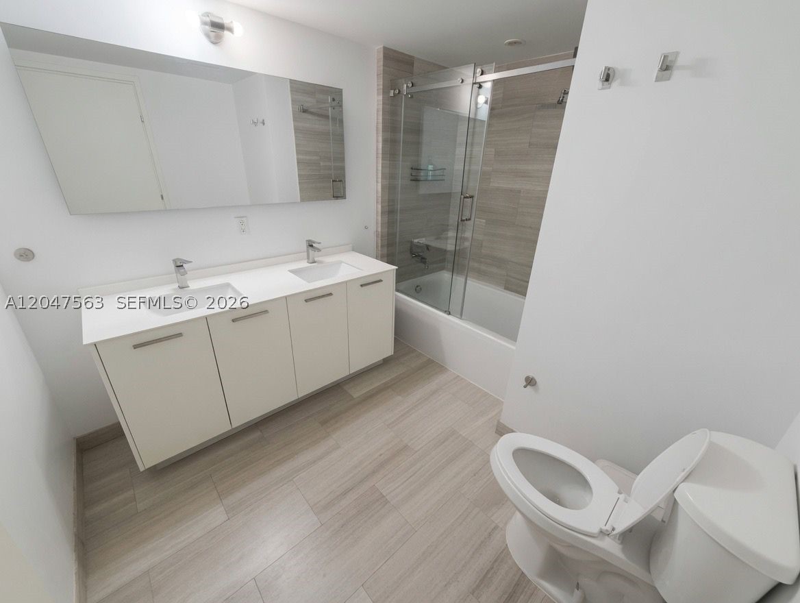BRICKELL HOUSE CONDO - Residential