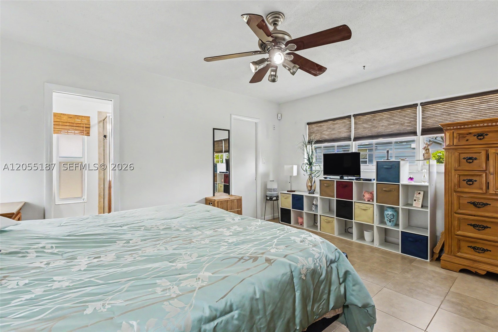 OAKLAND HILLS 5 SEC - Residential