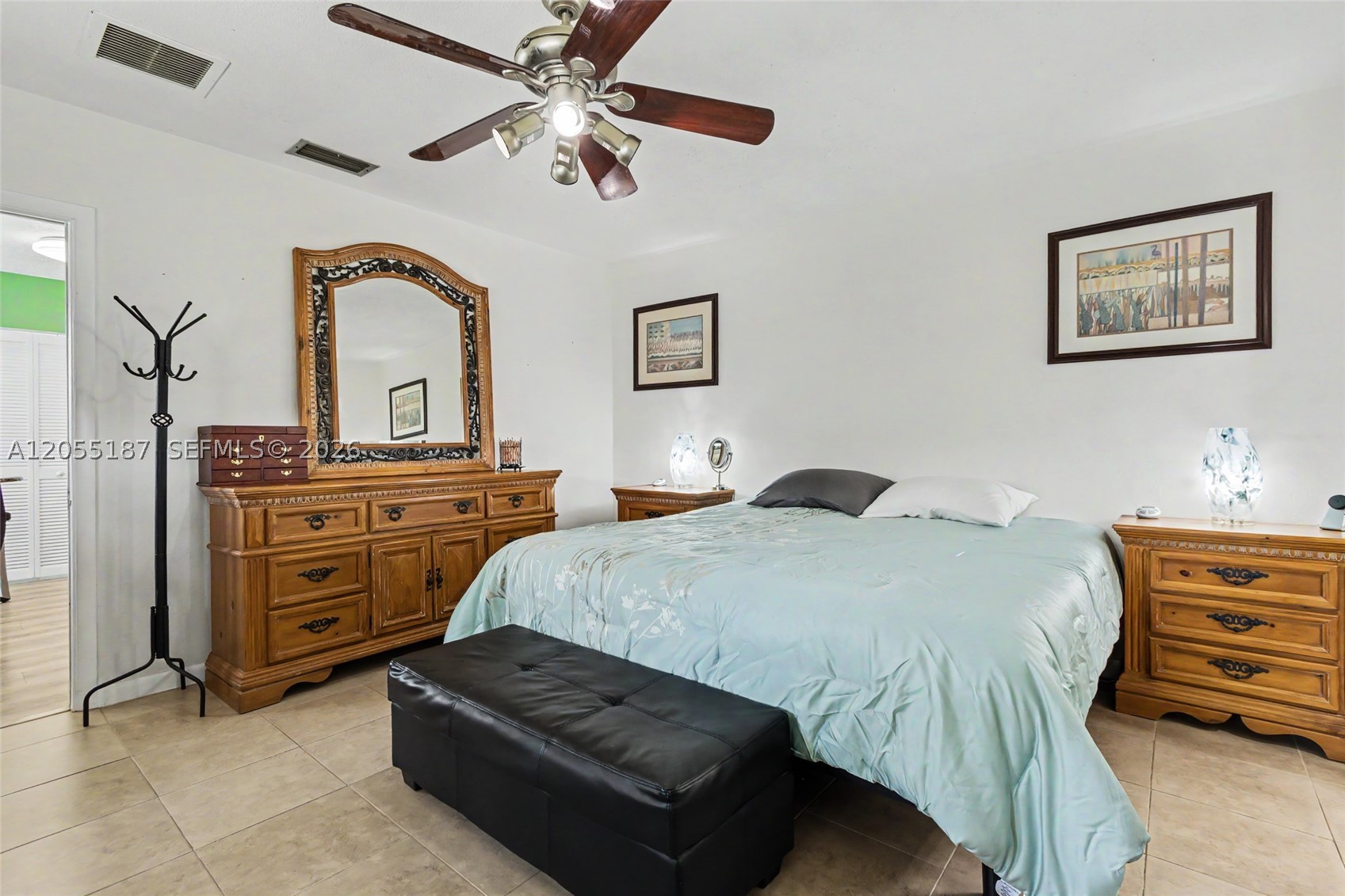 OAKLAND HILLS 5 SEC - Residential