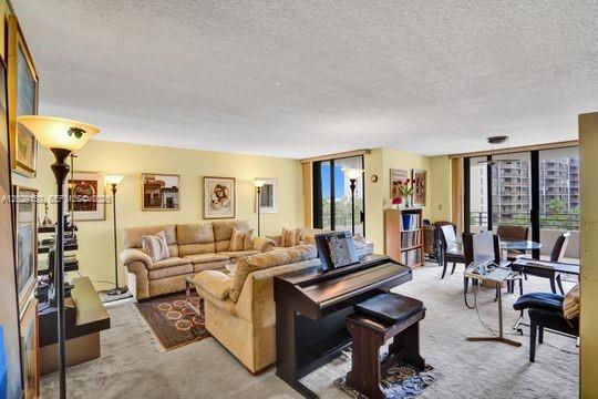 BRICKELL EAST CONDO - Residential Lease