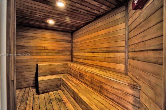 BRICKELL EAST CONDO - Residential Lease