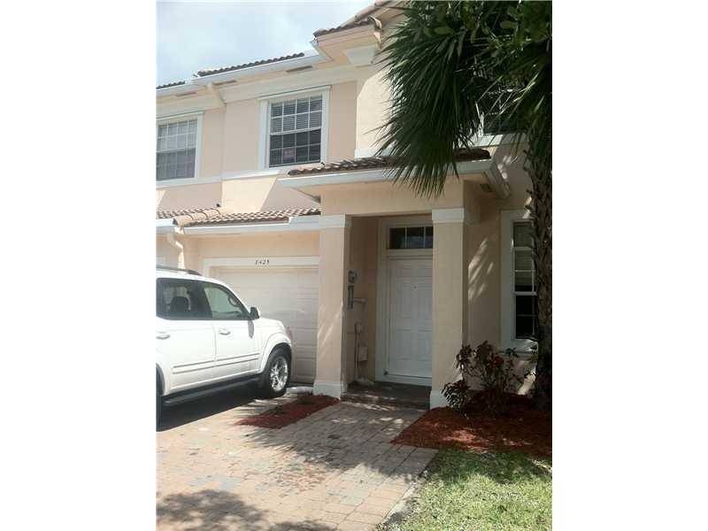MURANO @ HAMPTON - Residential Lease