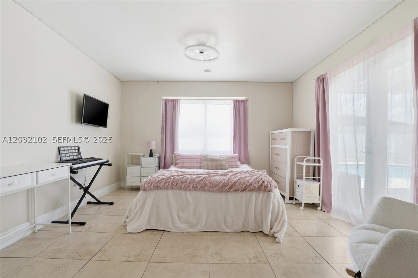 WINSTON PARK UNIT 4 - Residential