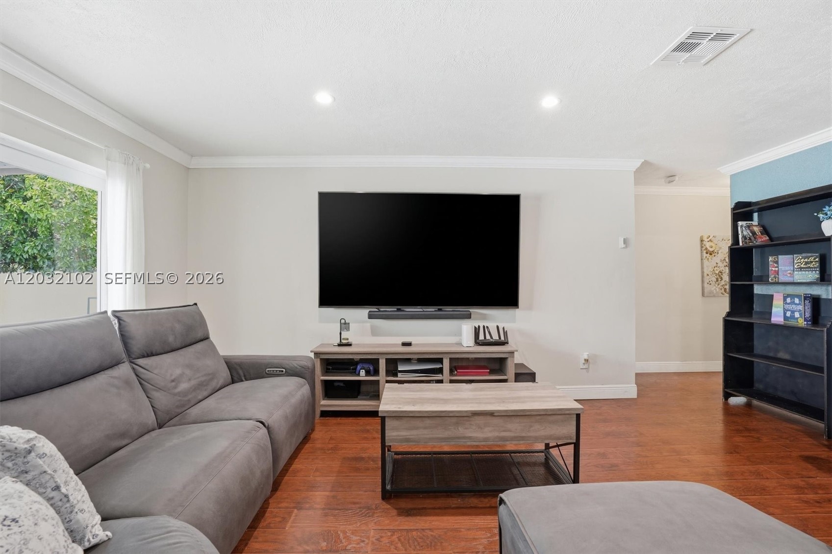 WINSTON PARK UNIT 4 - Residential