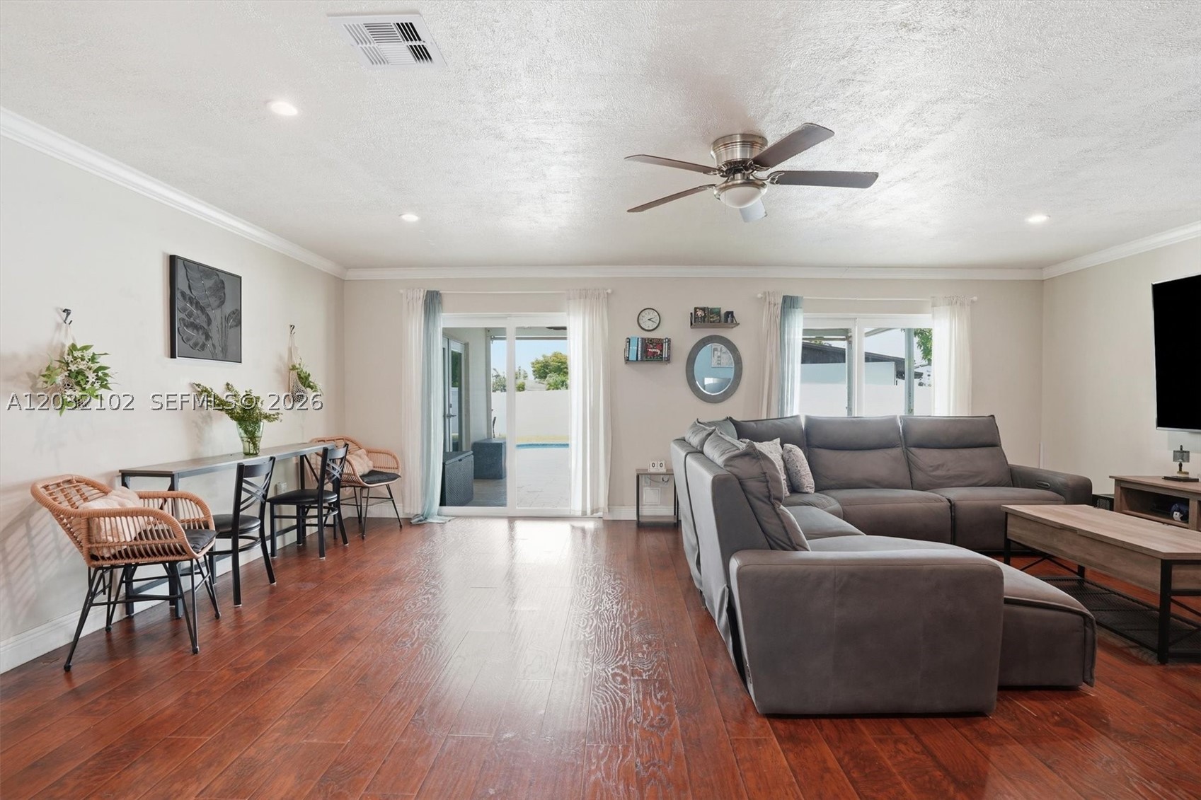 WINSTON PARK UNIT 4 - Residential