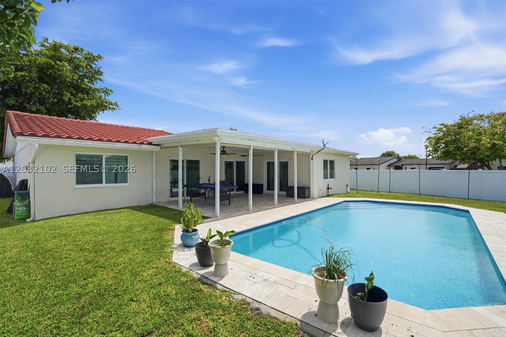 WINSTON PARK UNIT 4 - Residential
