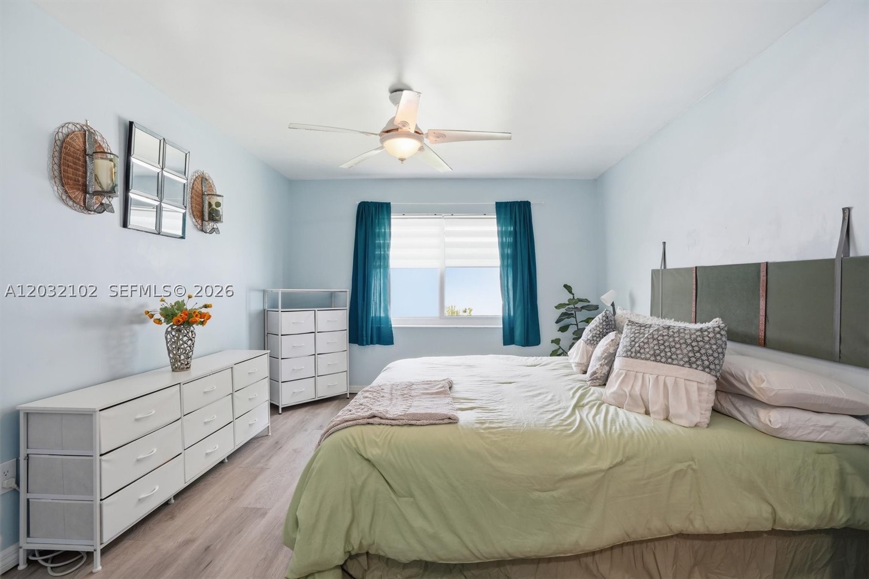 WINSTON PARK UNIT 4 - Residential