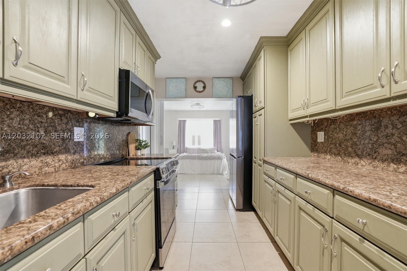 WINSTON PARK UNIT 4 - Residential