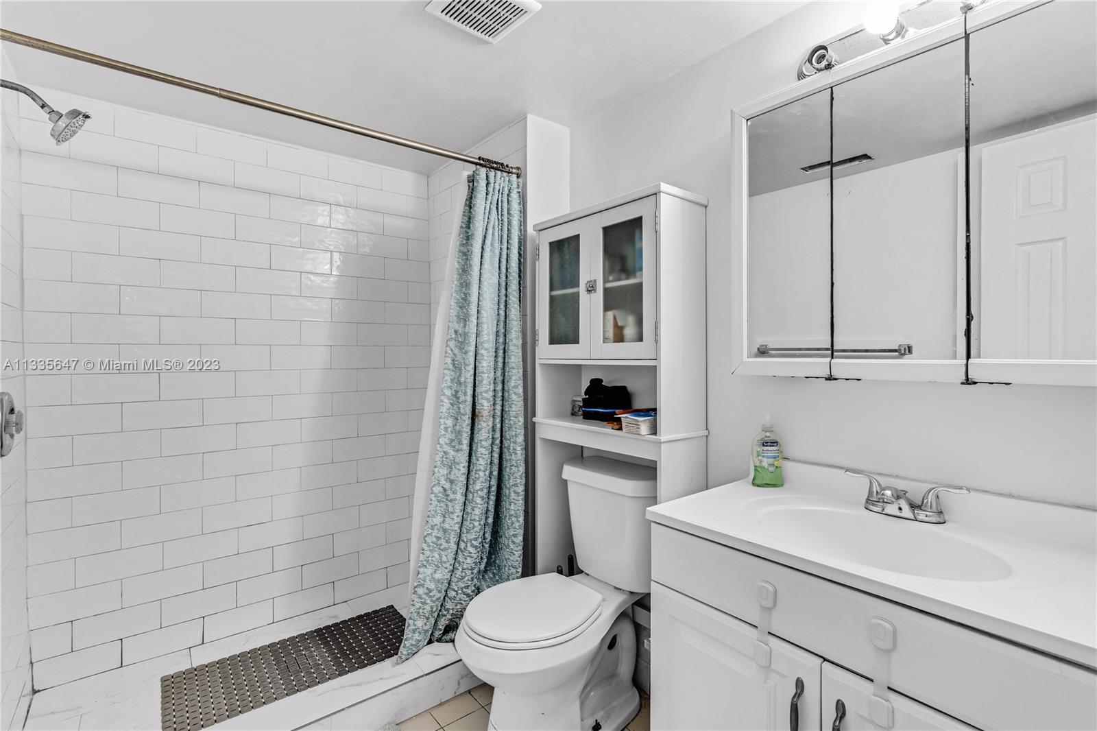 EDGEWATER CONDO - Residential