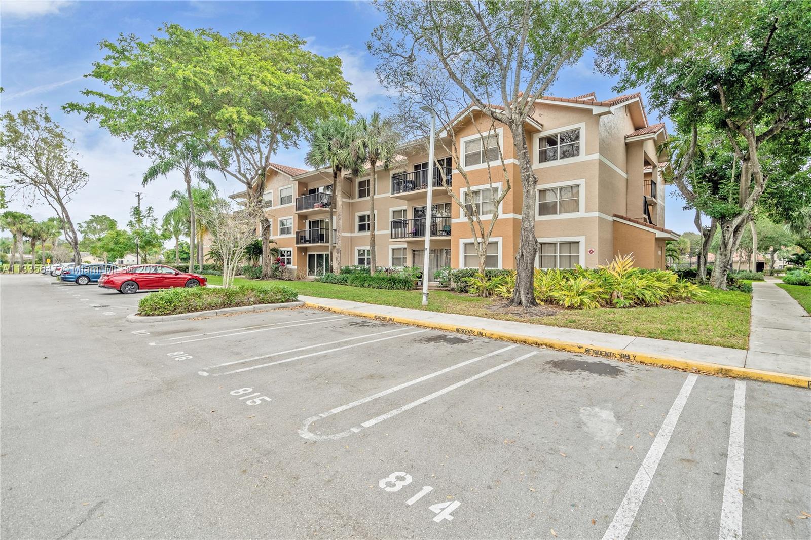 EDGEWATER CONDO - Residential