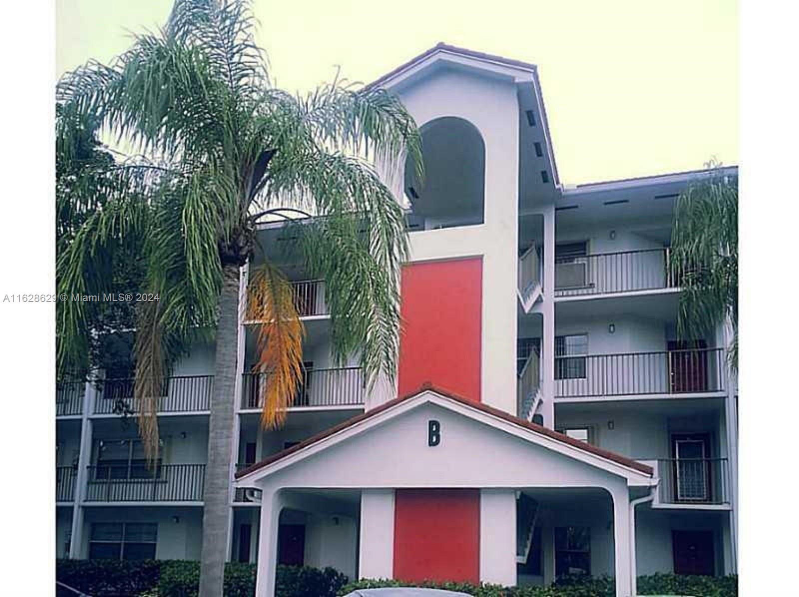 CAMBRIDGE AT CENTURY - Residential