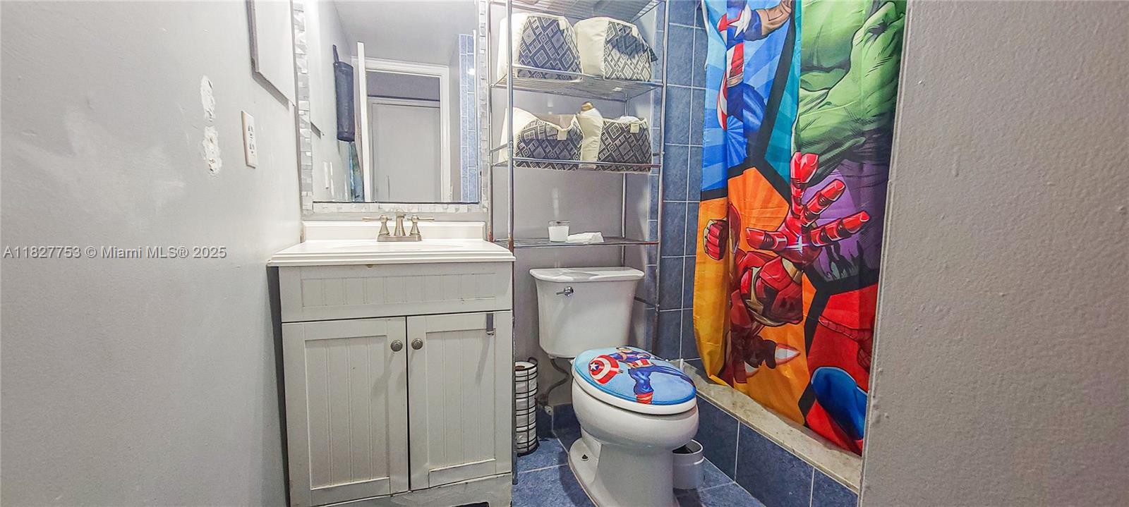 LAKES OF INVERRARY CONDO - Residential