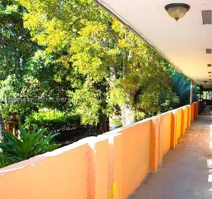 VILLAS AT CUTLER BAY COND - Residential
