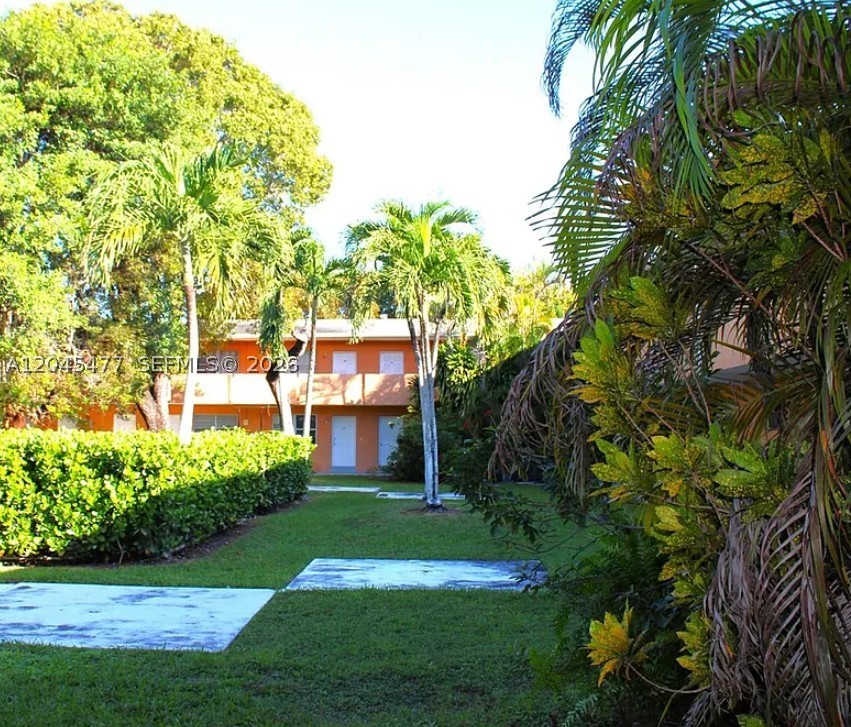 Location! Location! Cutler Bay 2BR / 1BA Prime Location, Ultimate Convenience. Beautifully remodeled condo in North of Cutler Bay just south of Palmetto Bay. Enjoy the perfect combination of location, convenience, and all tastefully remodeled living. Ideally situated just steps from US-1, shopping centers, restaurants, and everyday essentials. This stylishly updated condo features contemporary finishes, a bright open layout, and move-in-ready comfort in a highly desirable area. Building is under major upgrades.
Owner financing is available with minimum of 40% down.