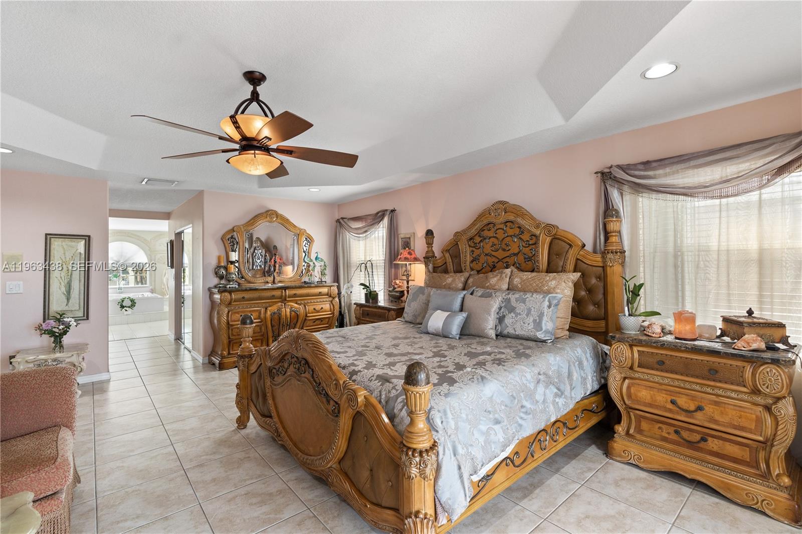 SILVER SHORES - Residential