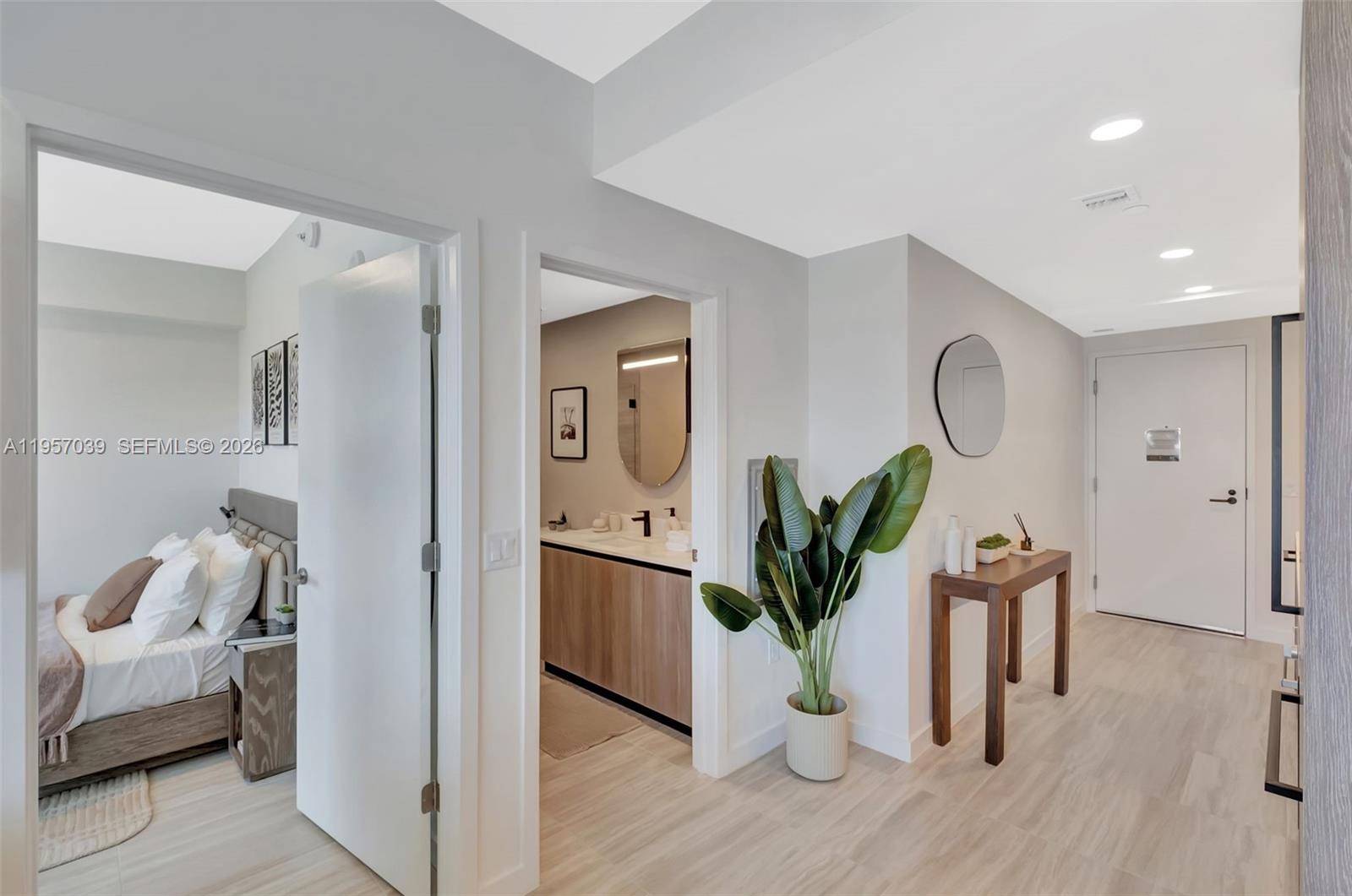 72 Park cond - Residential