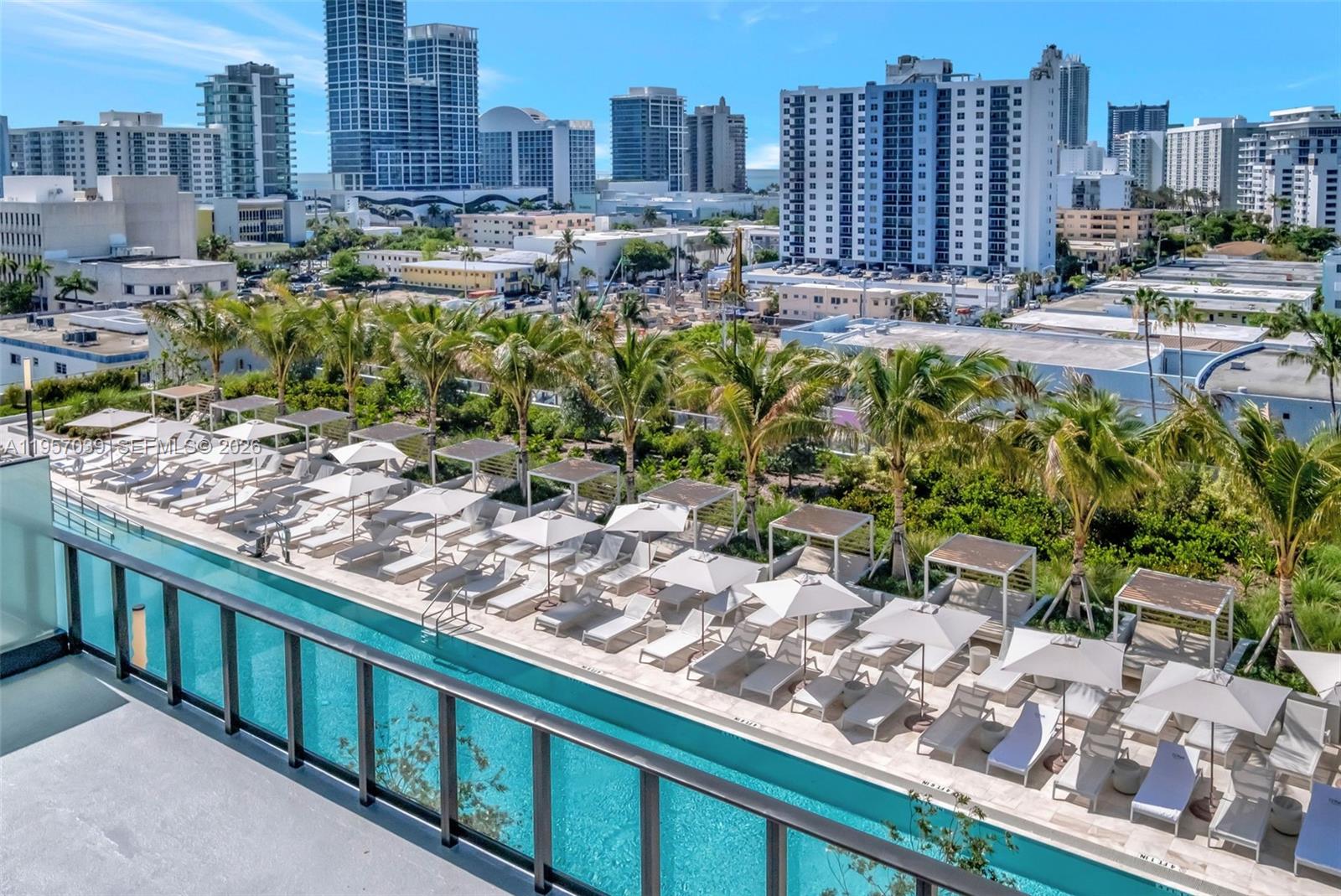 72 Park cond - Residential