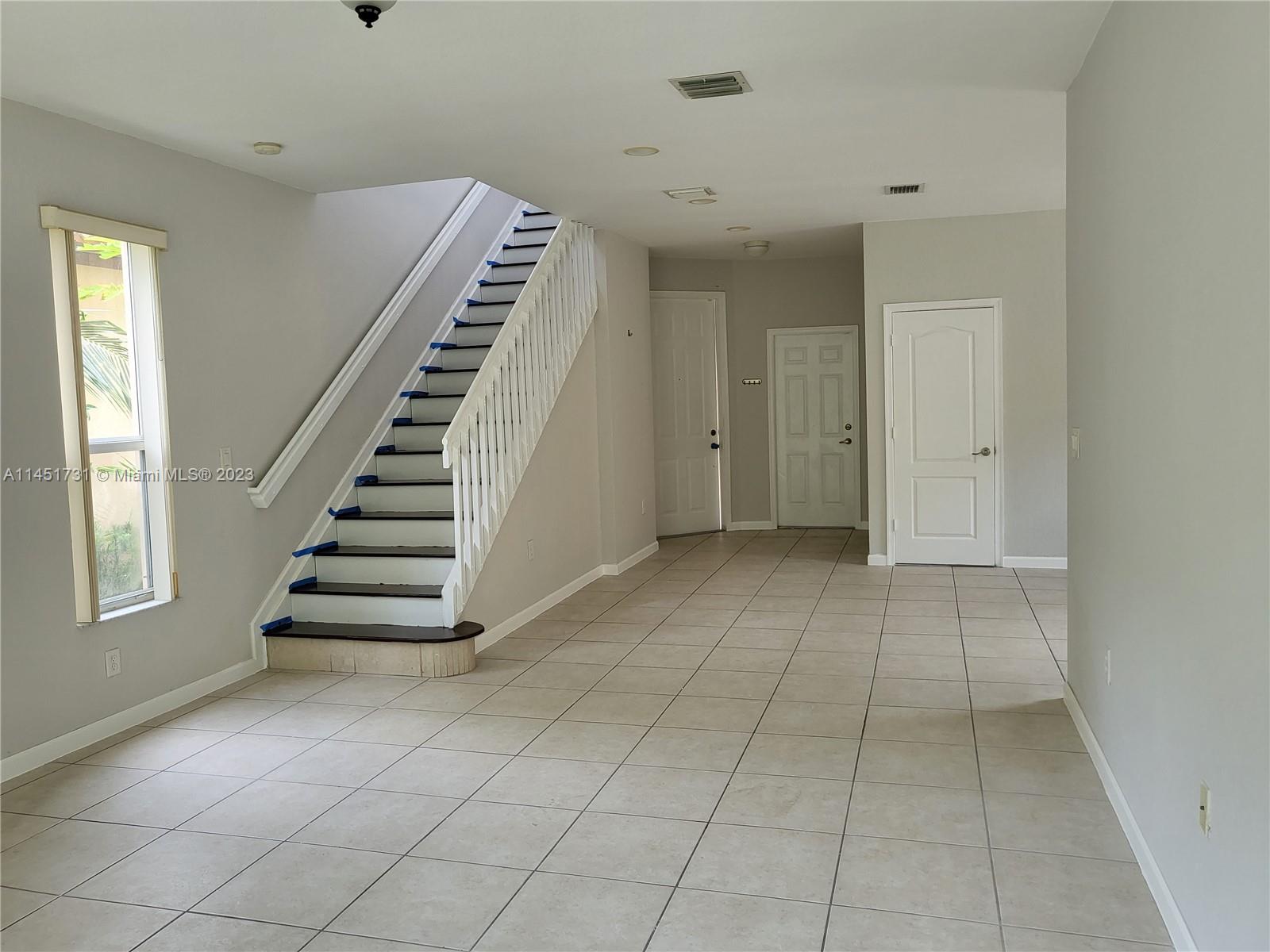 PORTOFINO PALMS - Residential Lease