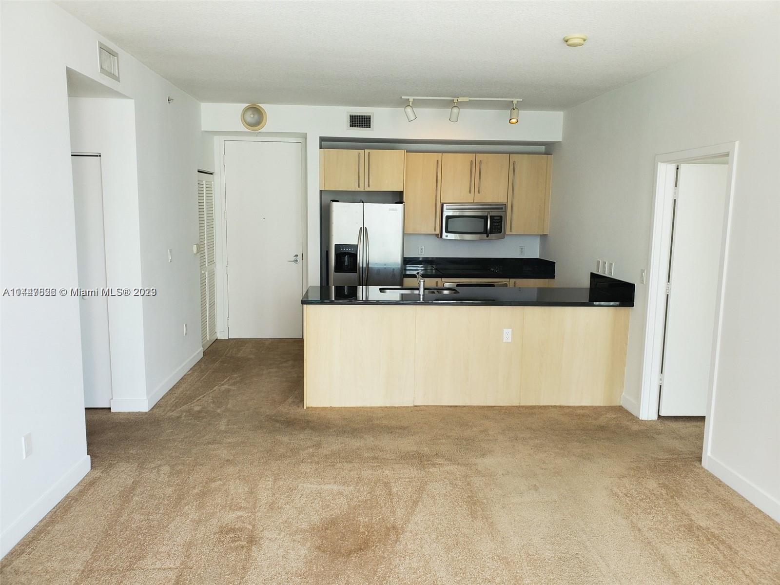 THE AXIS ON BRICKELL II C - Residential Lease