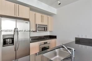 THE AXIS ON BRICKELL II C - Residential Lease