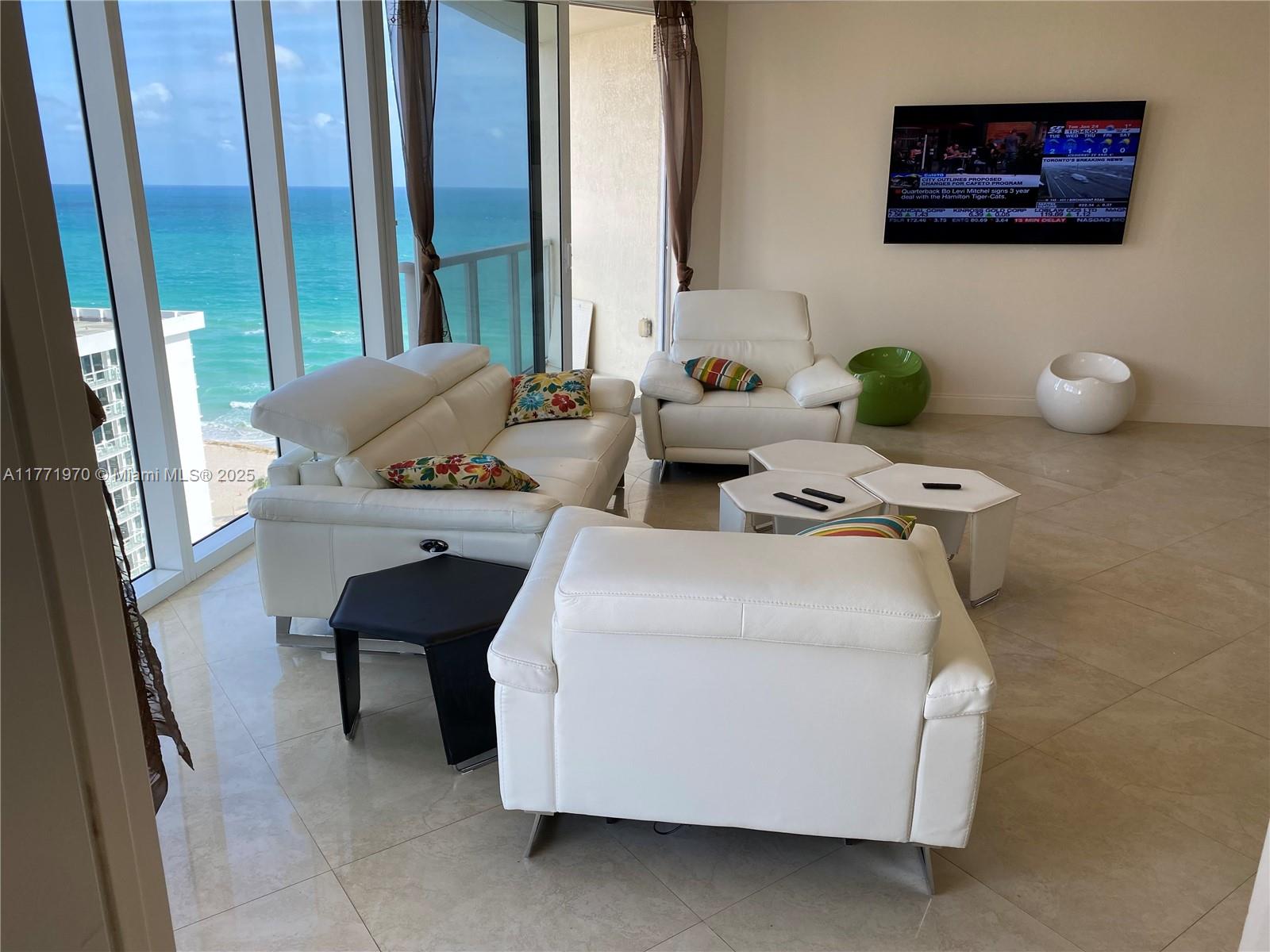 LA PERLA CONDO - Residential