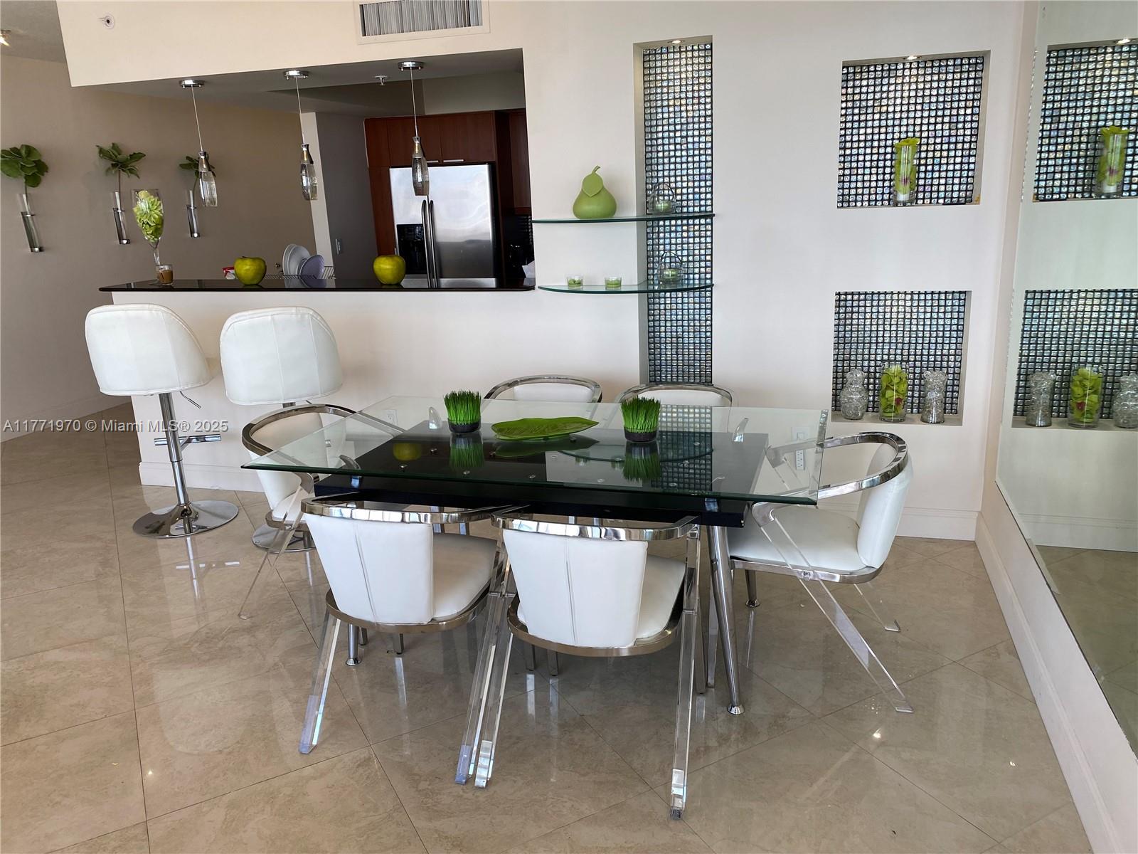 LA PERLA CONDO - Residential