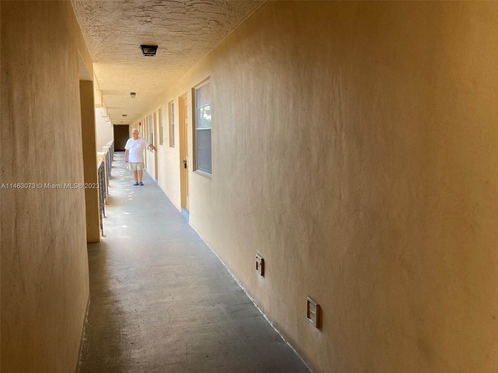 WARRENTON HOUSE CONDO - Residential