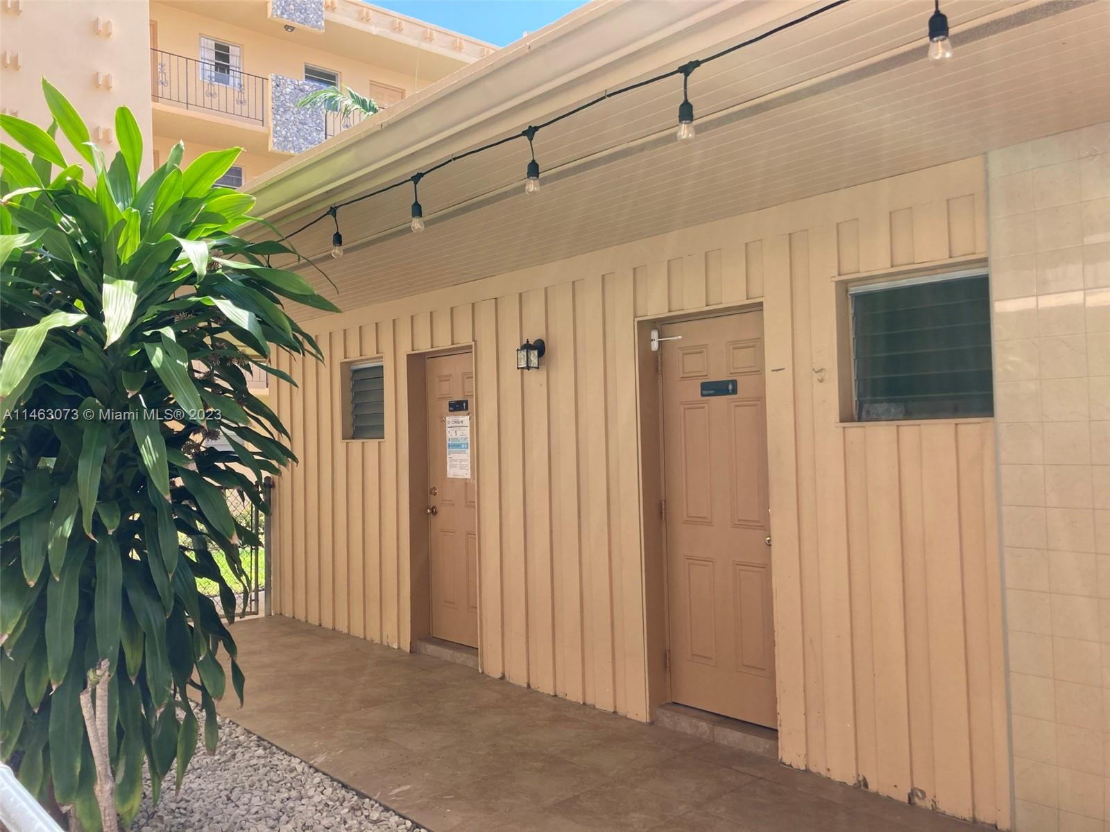WARRENTON HOUSE CONDO - Residential