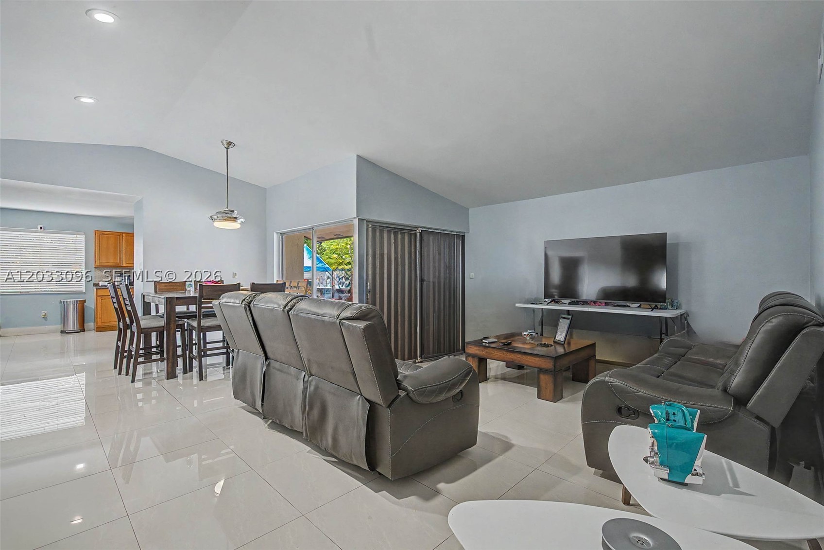 WESTBURY ESTATES - Residential