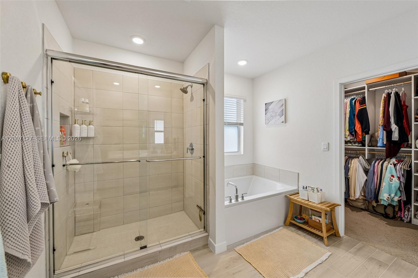 MESSINA PLACE - Residential