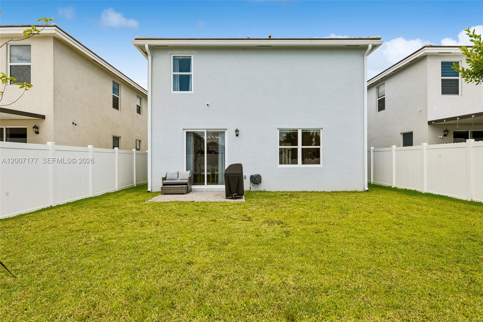 MESSINA PLACE - Residential