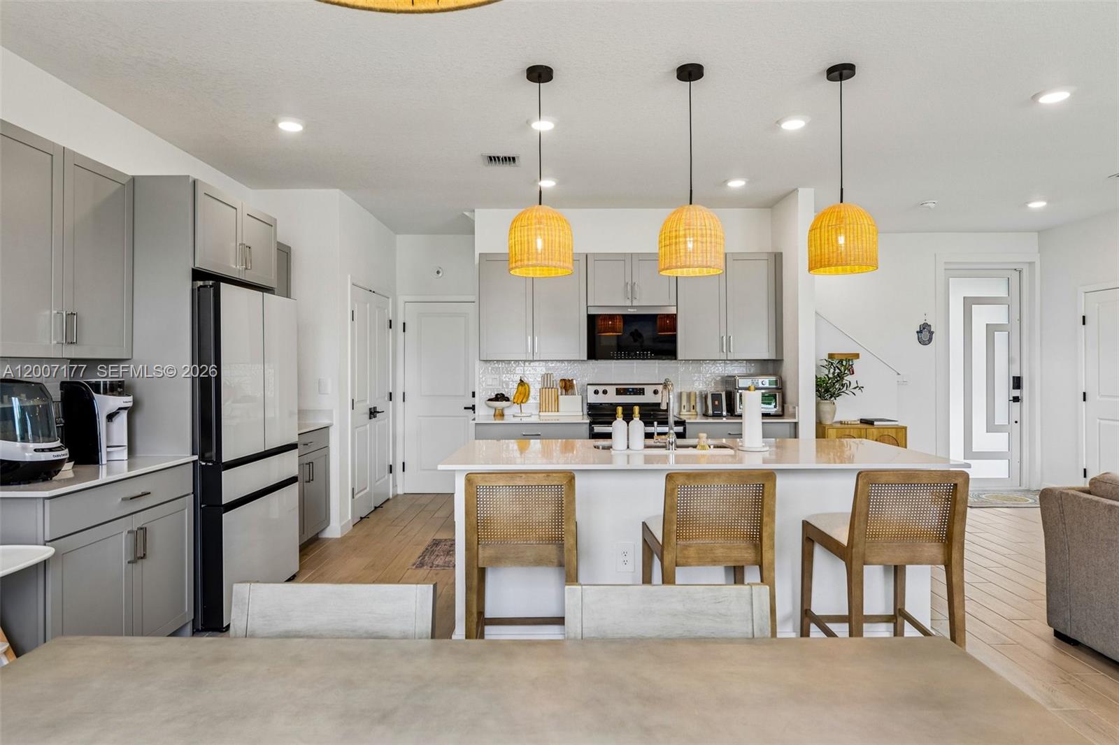 MESSINA PLACE - Residential