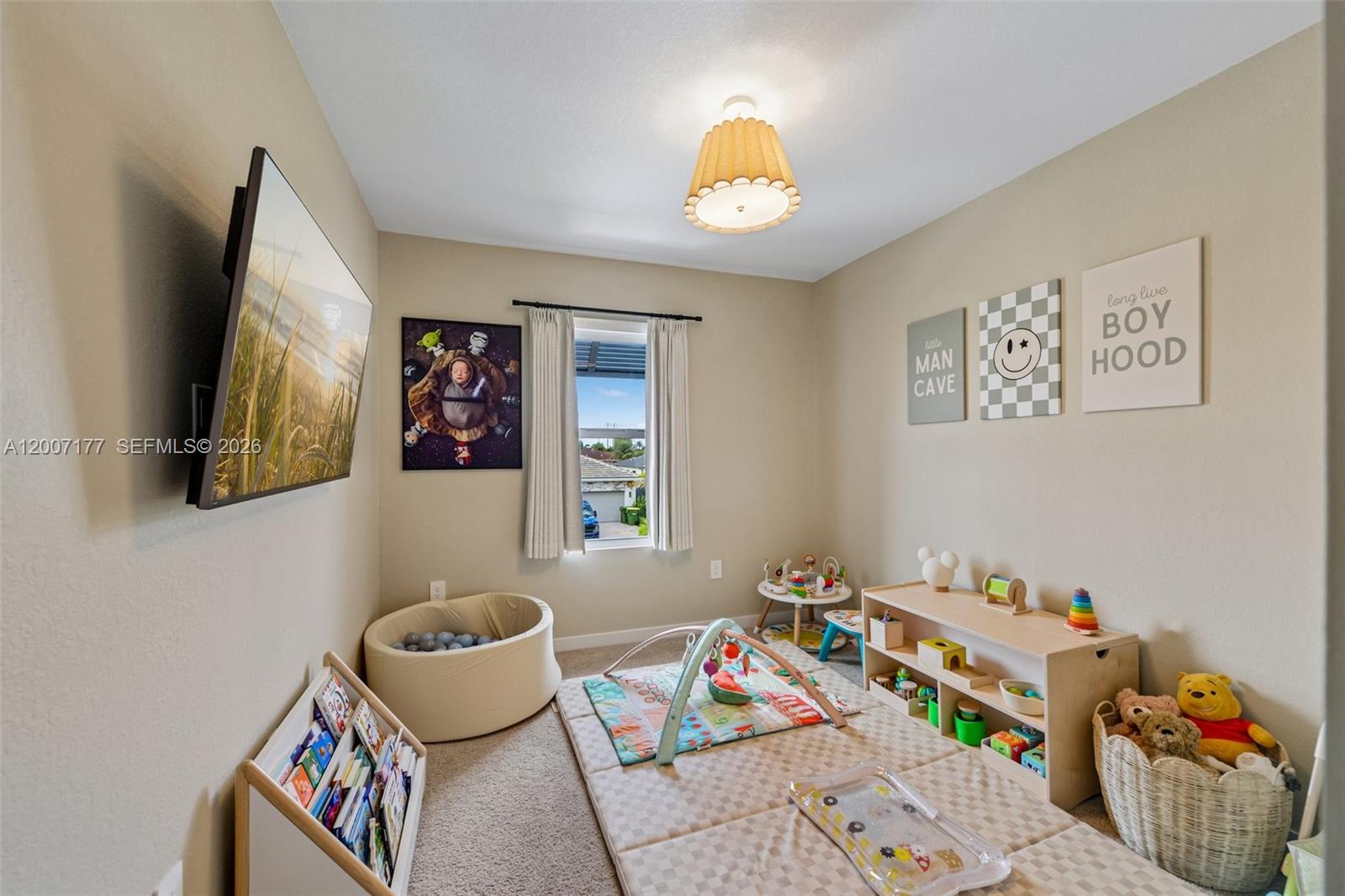 MESSINA PLACE - Residential