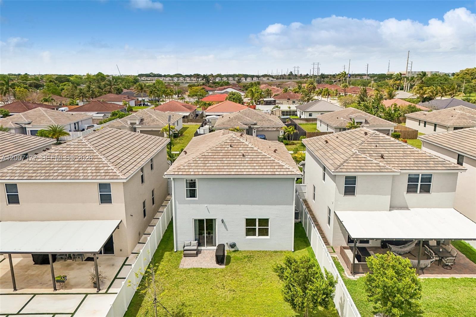 MESSINA PLACE - Residential