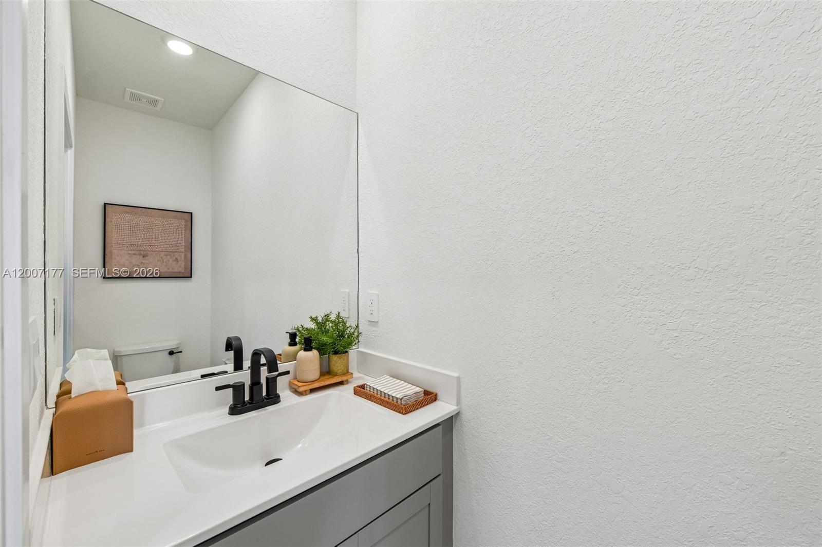 MESSINA PLACE - Residential