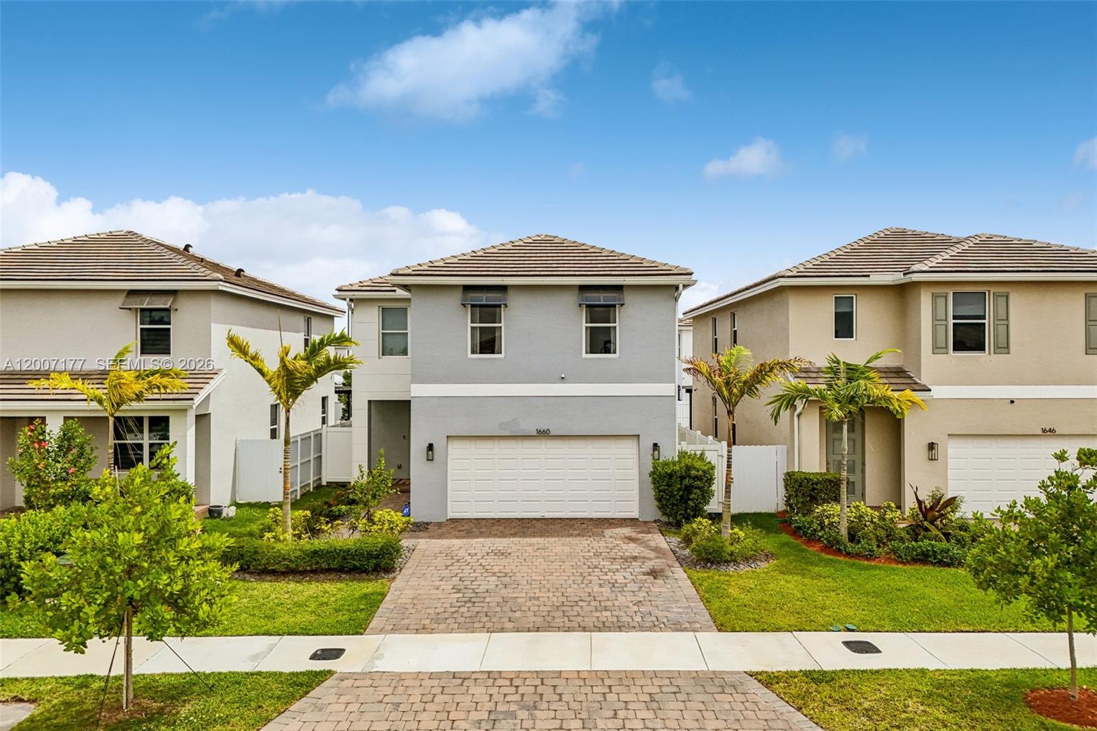 MESSINA PLACE - Residential