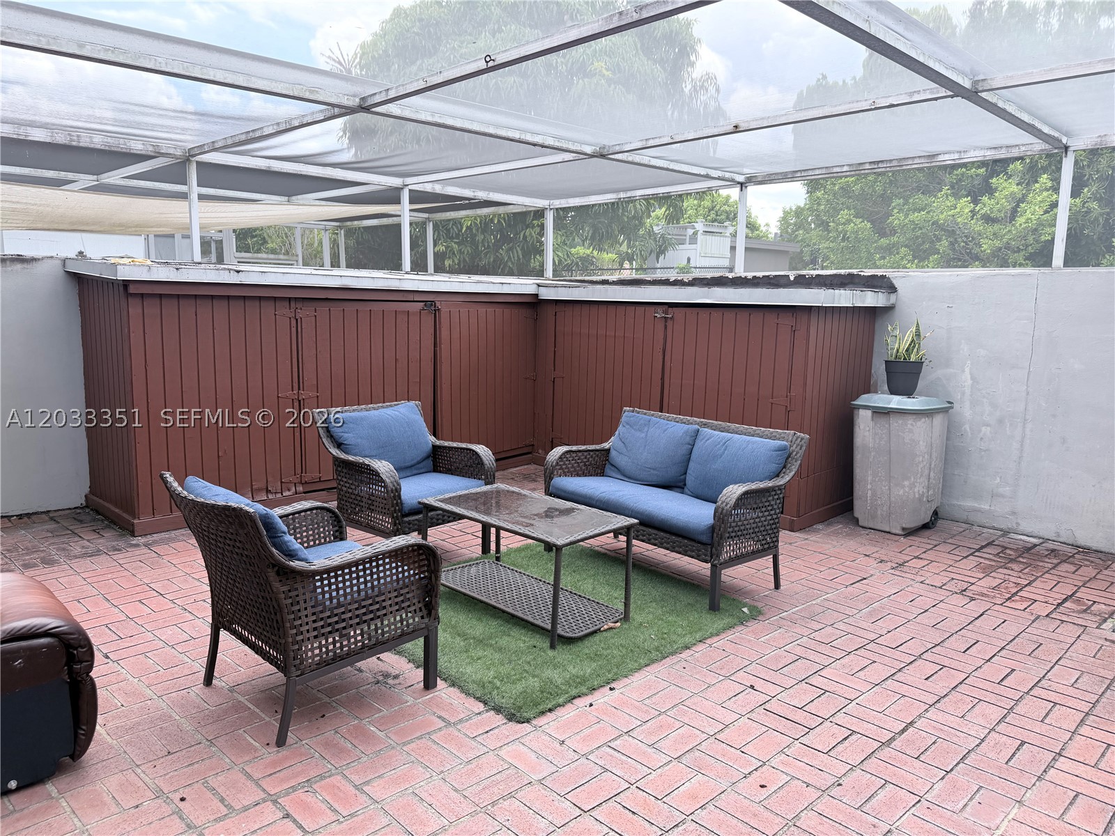 BONAVENTURE TOWNHOUSES CO - Residential Lease