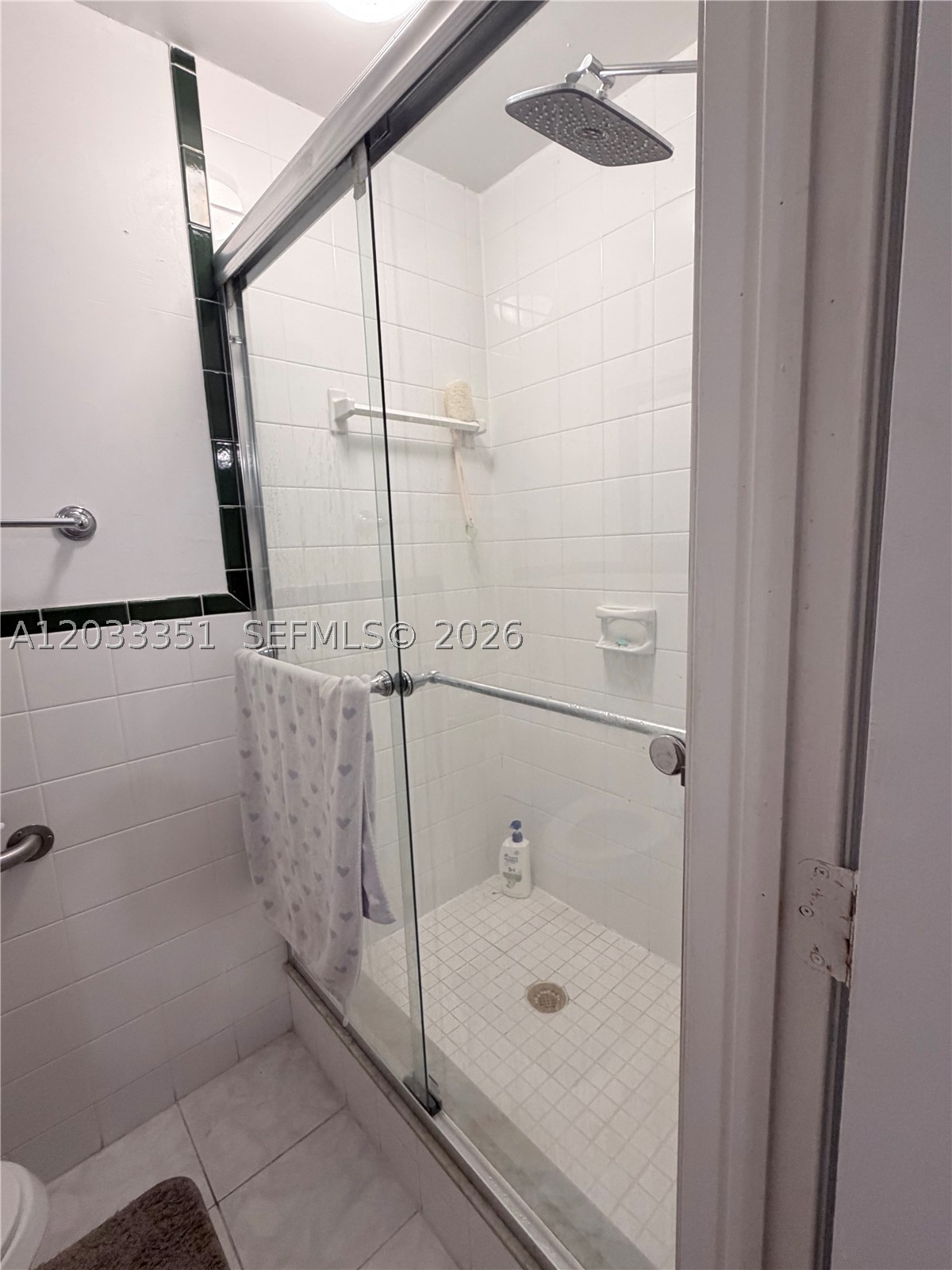 BONAVENTURE TOWNHOUSES CO - Residential Lease