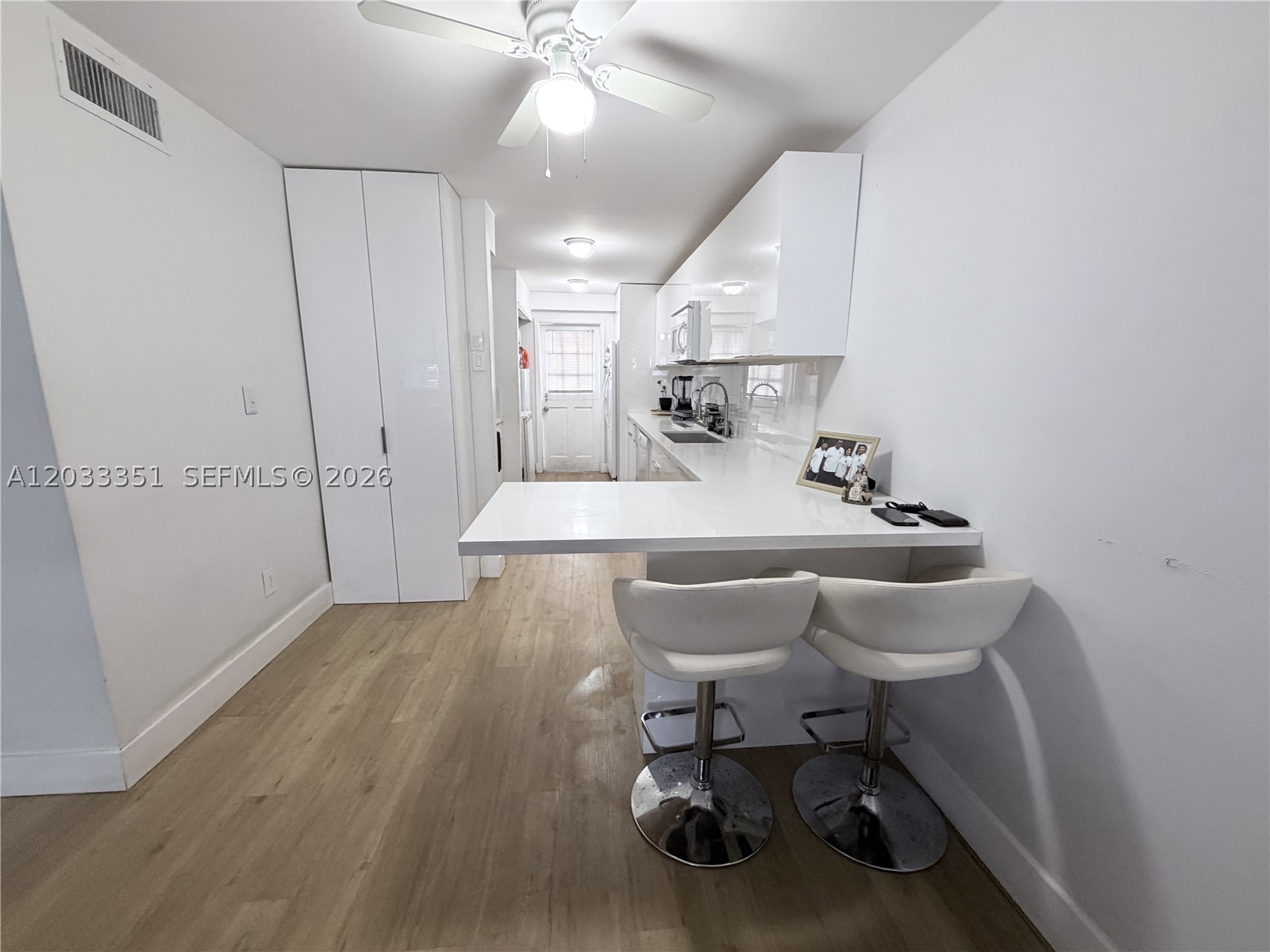 BONAVENTURE TOWNHOUSES CO - Residential Lease