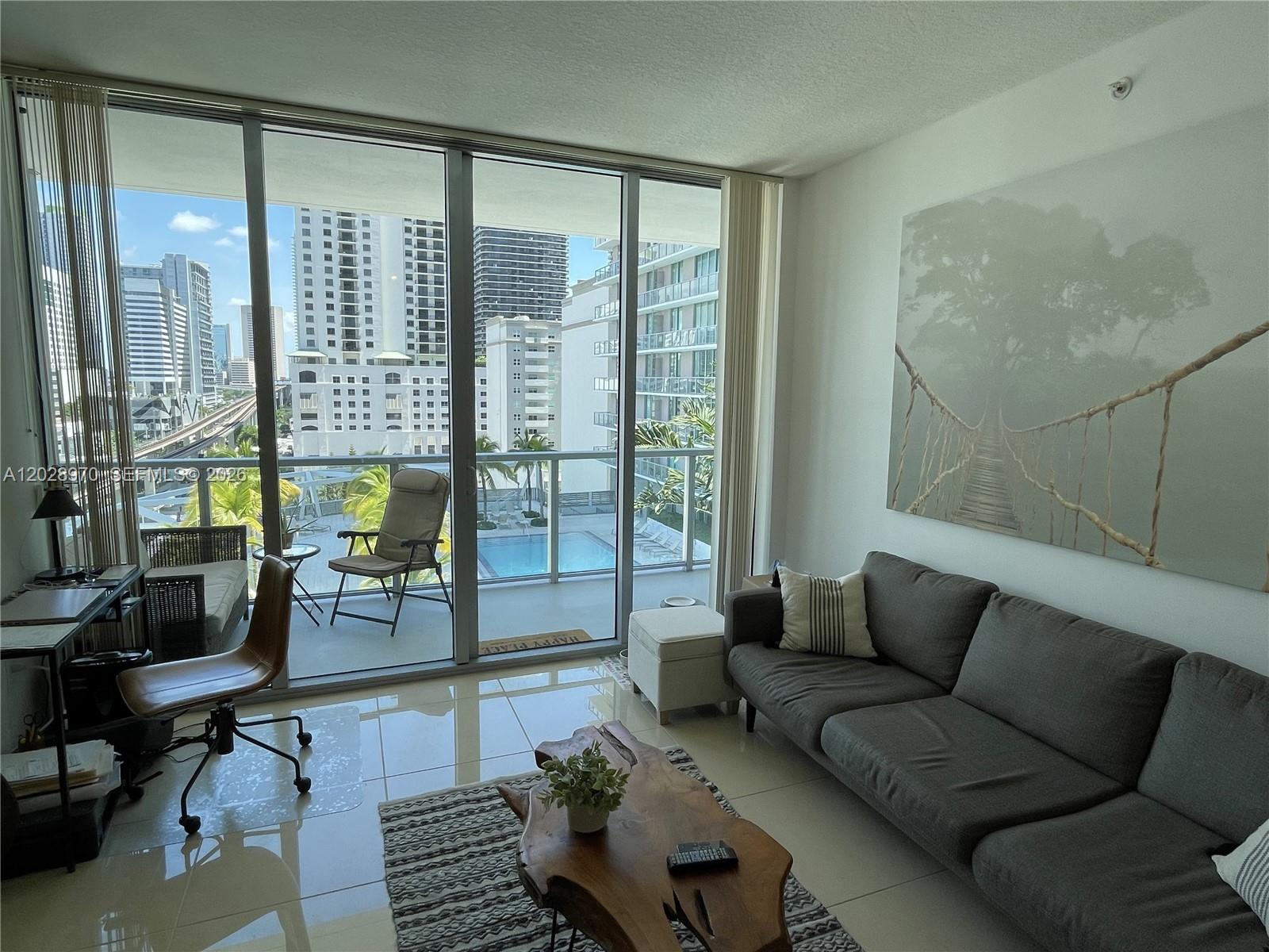 THE AXIS ON BRICKELL COND - Residential Lease