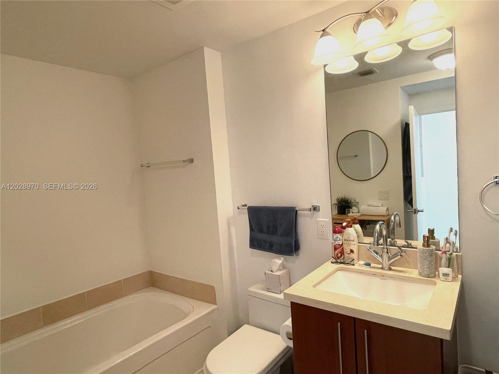 THE AXIS ON BRICKELL COND - Residential Lease