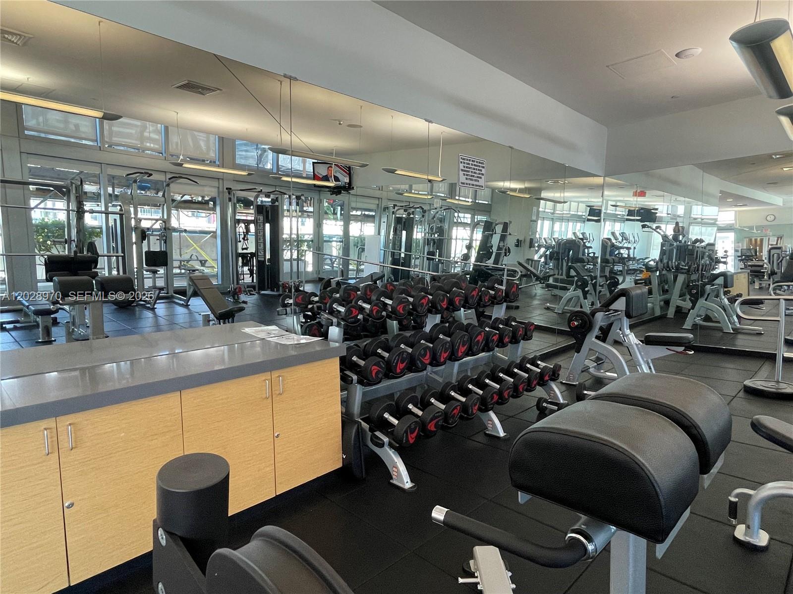 THE AXIS ON BRICKELL COND - Residential Lease