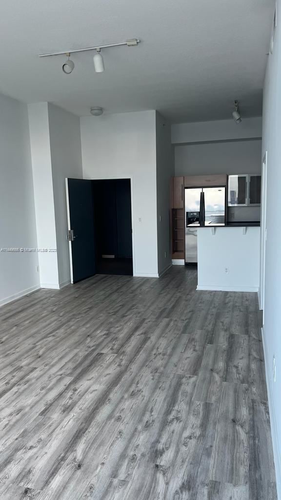 ONE MIAMI EAST CONDO - Residential Lease
