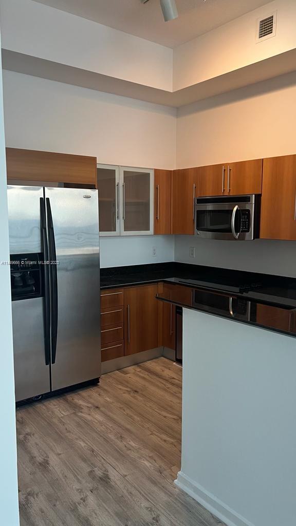 ONE MIAMI EAST CONDO - Residential Lease