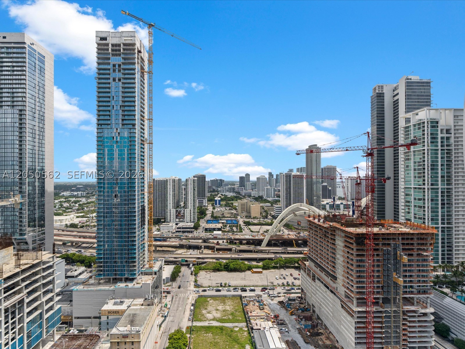 PARAMOUNT MIAMI WORLDCENT - Residential