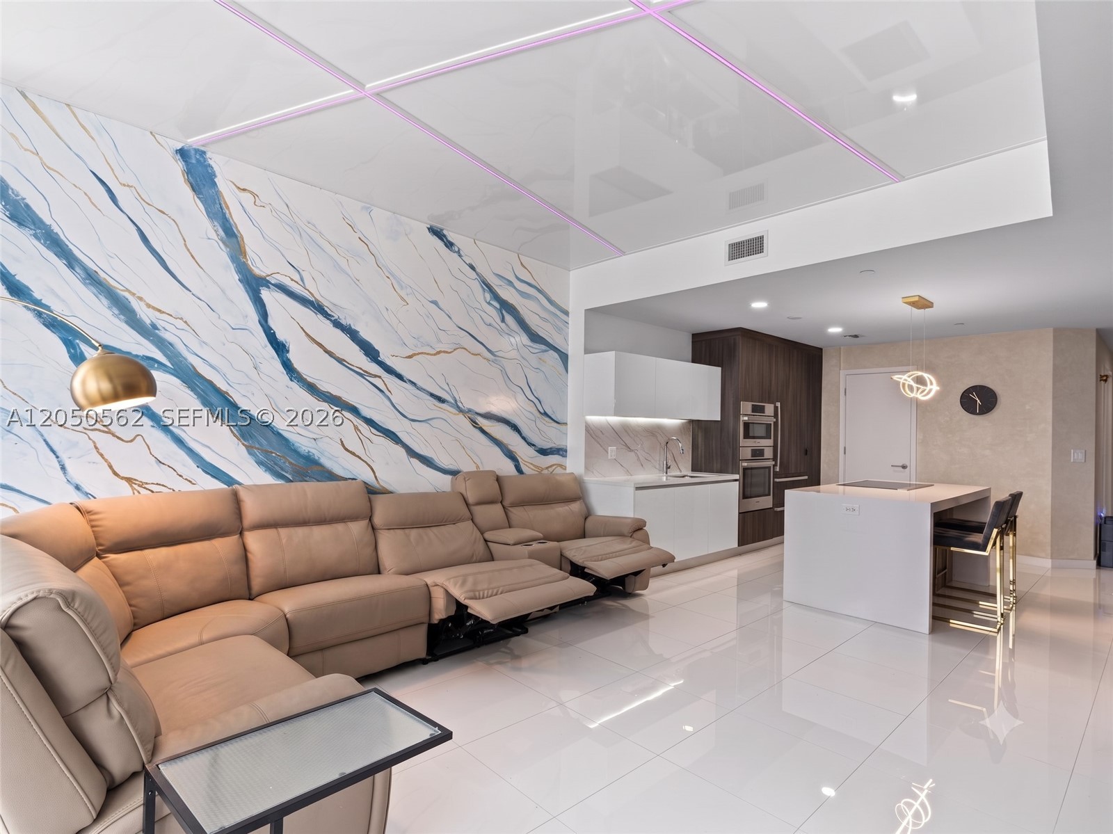 PARAMOUNT MIAMI WORLDCENT - Residential