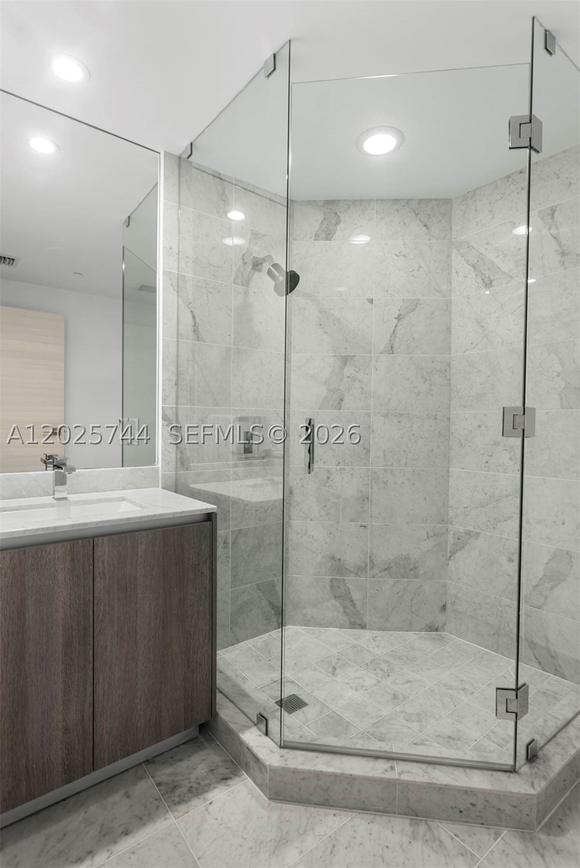 801 SMA RESIDENCES CONDO - Residential Lease