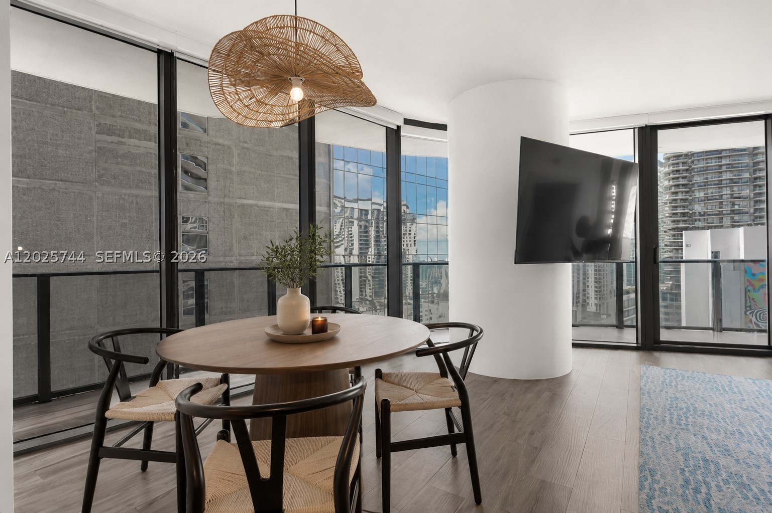 801 SMA RESIDENCES CONDO - Residential Lease