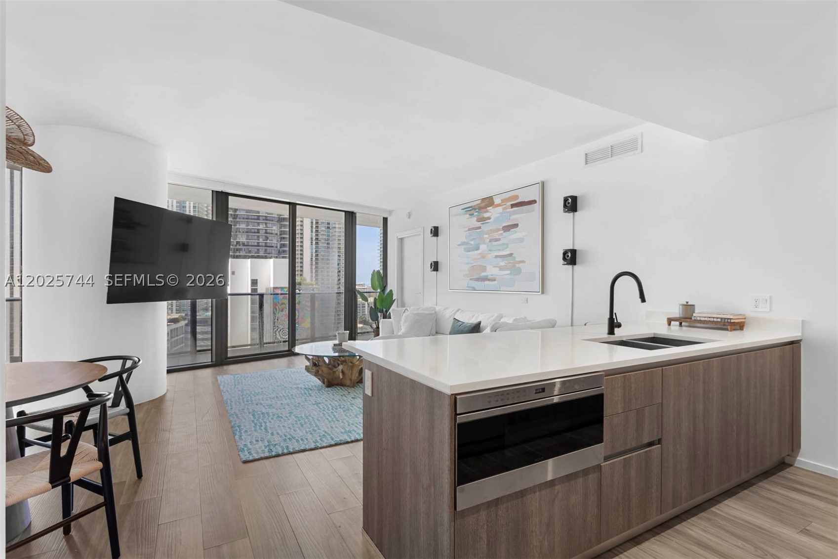 801 SMA RESIDENCES CONDO - Residential Lease